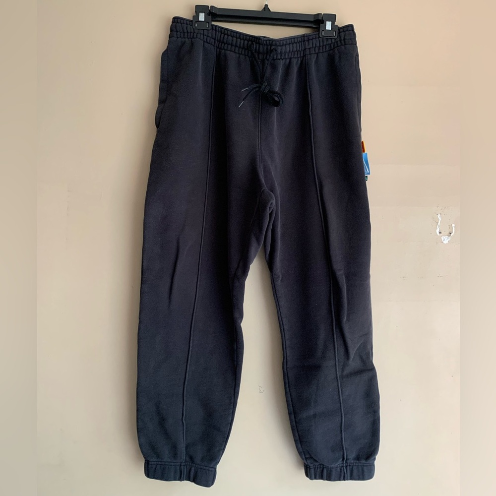 Nike Black Fleece Sweatpants with Elastic Cuffs L/XL